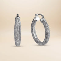 Céleste Classic Creolen – 925 Sterling Silber rhodiniert
