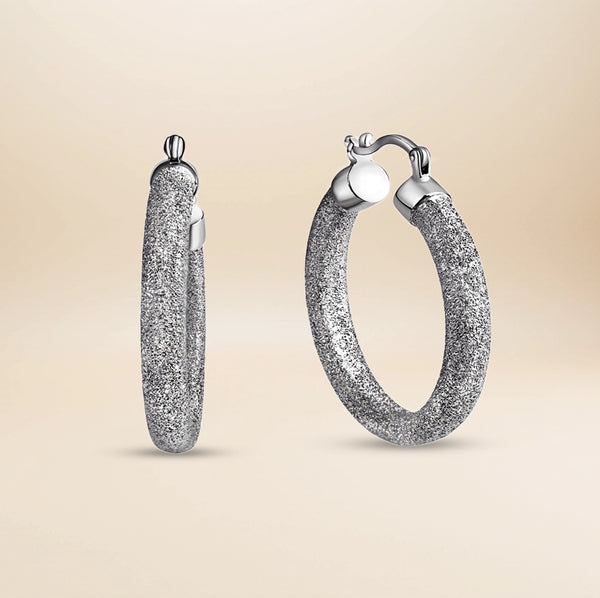 Céleste Classic Creolen – 925 Sterling Silber rhodiniert